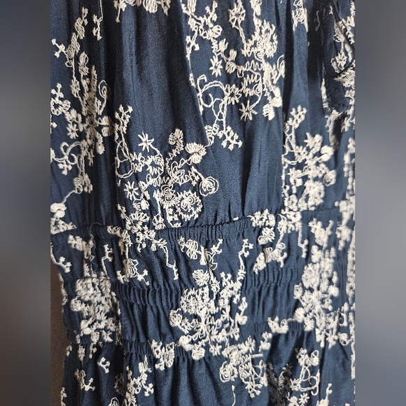 Altar'd State Boho Embroidered Ditsy Floral Puff Sleeve Tiered Midi Dress L - Picture 4 of 12